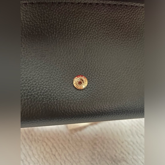 Louis Vuitton Capucines Compact Wallet - Picture 7 of 7